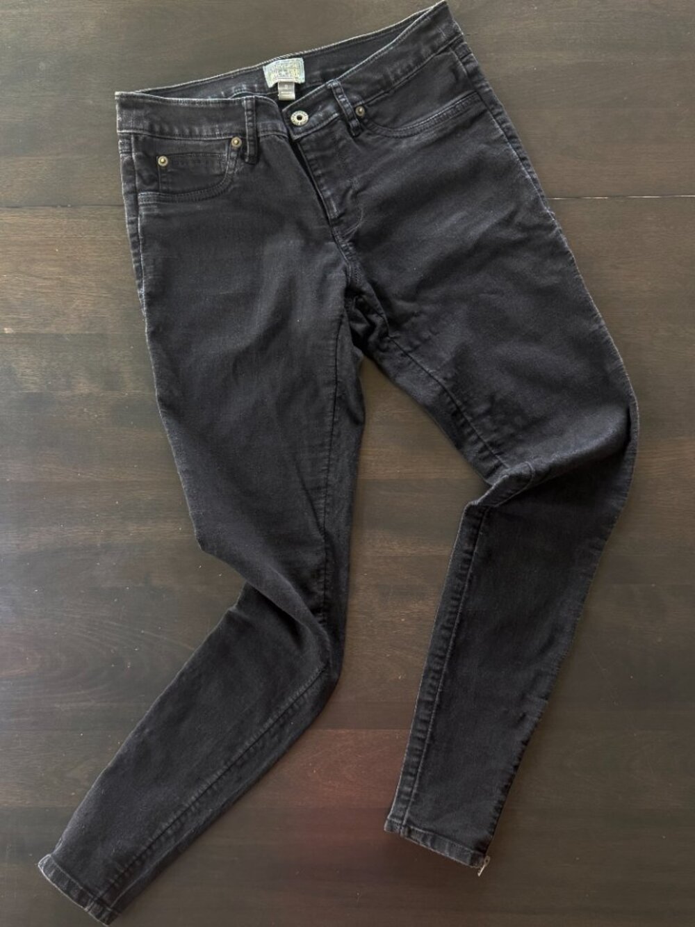 Converse One Star skinny jeans with zipper ankle size 2